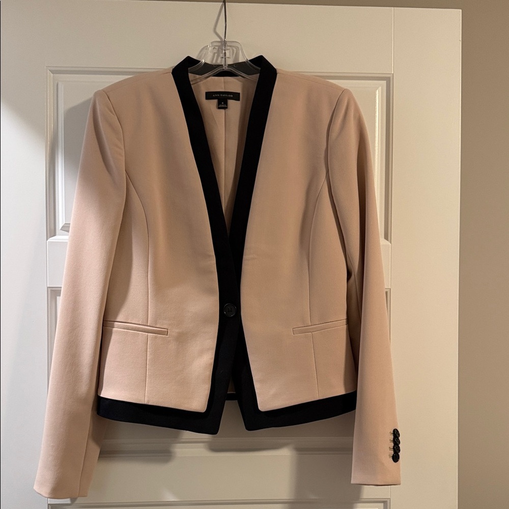 Ann Taylor Women's Cream Blazer with Black Trim
